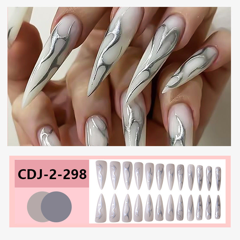 Super cute nails!